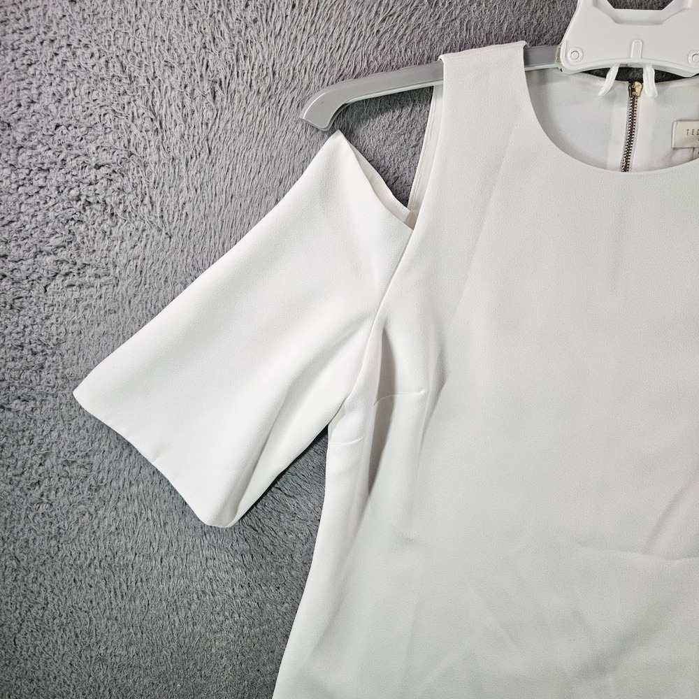 Ted Baker London Womens White Cold Shoulder Blouse Wide Sleeve Gold Zip Top Sz 2 - Picture 2 of 11
